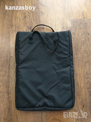 haglofs laptop bag - страхотна лаптоп чанта КАТО НОВА, снимка 5 - Чанти - 33834922