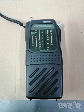 "Летищно" радио Albrecht Aitcontrol M8