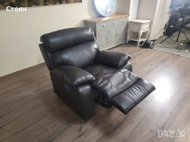 Кафяв кожен фотьойл Moreno с електрически релаксиращ механизъм, снимка 10 - Дивани и мека мебел - 53720686