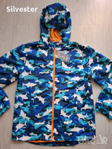 Детски шушлек с ПРОМЕНЯЩ се цвят от вода, размер за 11-14г. дете