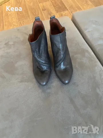 Дамски боти