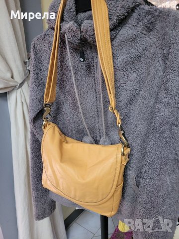Естествена кожа чанта през рамо от  еколожката KIRA HOFFMAN  , снимка 8 - Чанти - 39671107