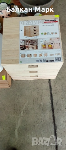 Нови дървени шкафчета – класическо изпълнение, 3 чекмеджета
