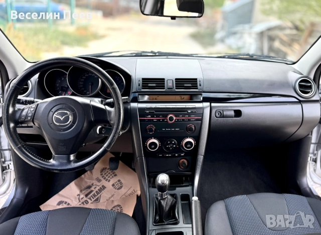 Мазда 3 1.6i, снимка 5 - Автомобили и джипове - 52007141