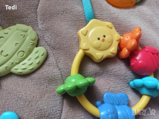 Лот дрънкалки и бебешки играчки Fisher price и други, снимка 5 - Дрънкалки и чесалки - 44790707