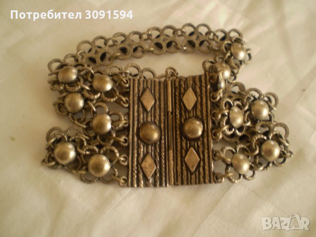 Възрожденска   гривна - индришия, снимка 4 - Антикварни и старинни предмети - 33910305