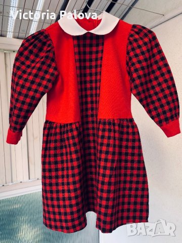 Красива детска вълнена рокля , снимка 4 - Детски рокли и поли - 42304119