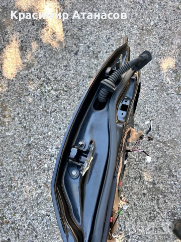 Врата задна лява  за Тойота Авенсис T27 комби седан. 2009-2015г, снимка 7 - Части - 50553792