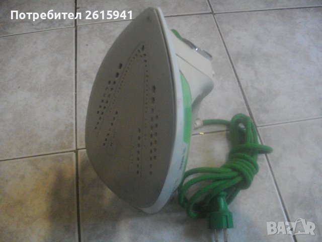 Bosch 9310-Бош-Испанска-Парна Ютия-Почти Нова-2400 Вата-ОТЛИЧНА, снимка 3 - Ютии - 39018273