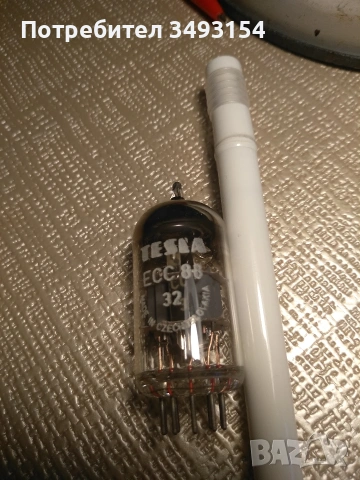 Радиолампа ЕСС88 
