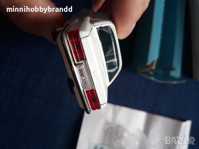 BMW  528 I 1.43 Serie Limitata La mini miniera, снимка 8 - Колекции - 51867814