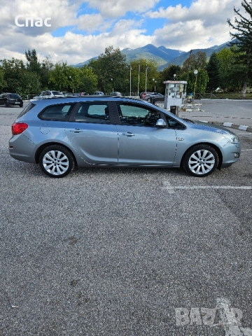 Опел Астра Sport Turet 1.3 CDTI !!!, снимка 7 - Автомобили и джипове - 52004912