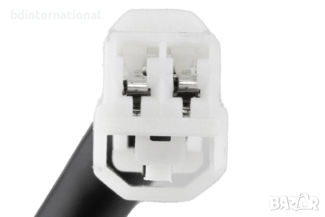 GS2A-62-4B0B Бутон за отваряне на багажник Mazda, 6 GH Комби, 2 ПИН, снимка 2 - Части - 53751757