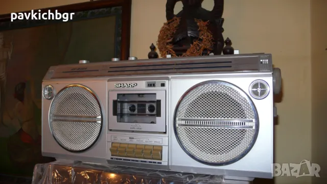 Продавам касетофон Шарп