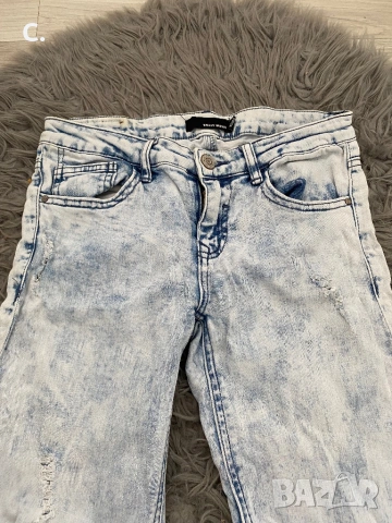 Дамски дънки, снимка 2 - Дънки - 53140159