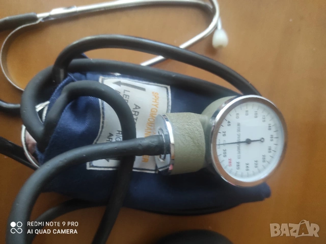 апарат за измерване на кръвен притисок-нов