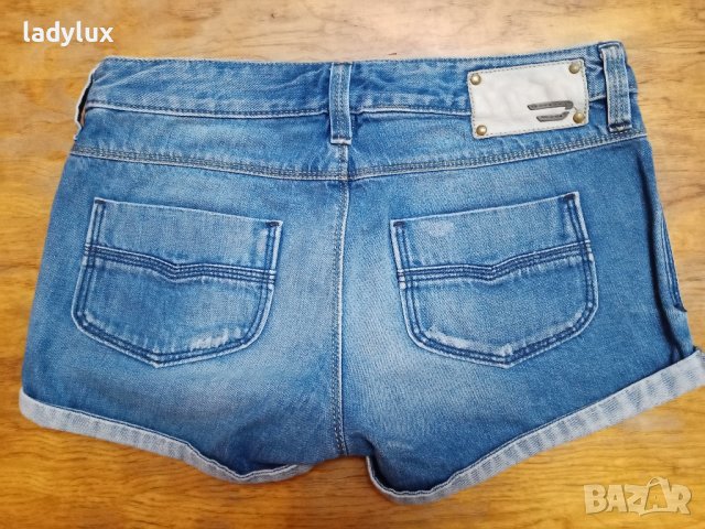 DIESEL, Оригинални, Дънкови, Размер 26. Код 2179, снимка 3 - Къси панталони и бермуди - 44302833