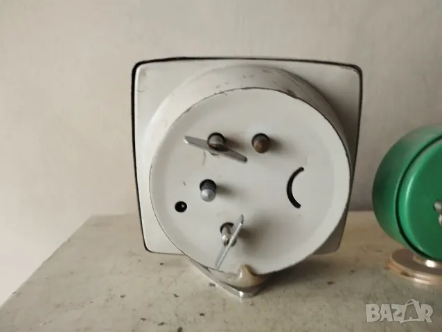 лот от три механизни часовника, снимка 2 - Антикварни и старинни предмети - 47322058