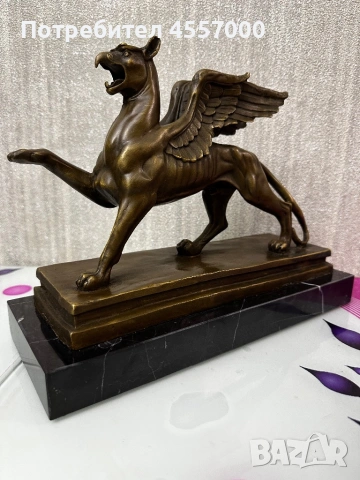 Масивна бронзова статуетка "Грифон" (7 кг) върху мрамор – Сигнатура Laurens