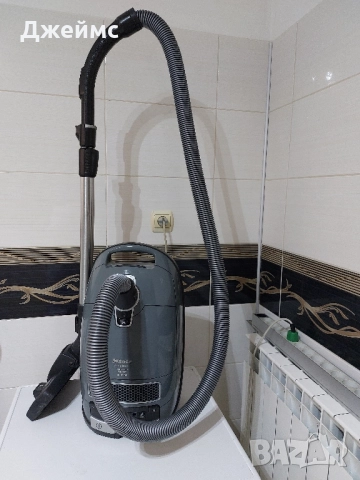 Прахосмукачка Miele Complete C3 Series 120 EcoLine , снимка 2 - Прахосмукачки - 52207755