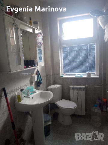 Отдавам спалня,хол,кухня,баня с тоалетна,лятна градина топ център, снимка 16 - Апартаменти - 52406648