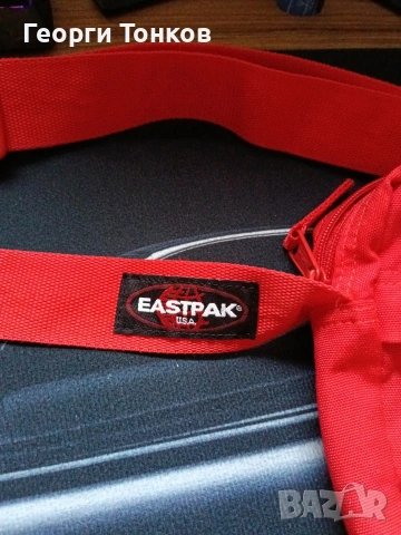 Мъжка чанта EASTPAK, снимка 4 - Чанти - 53597954