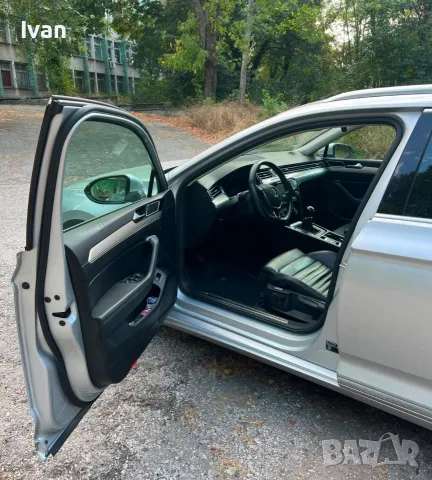 VW Passat B8 2.0TDI Highline, снимка 4 - Автомобили и джипове - 55852716