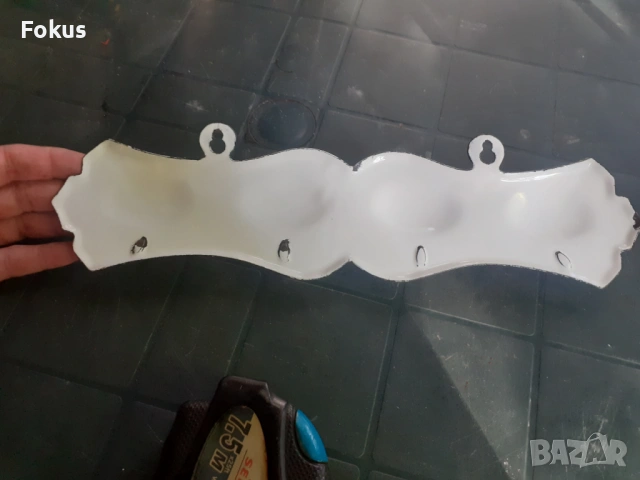 Стара българска емайлирана закачалка, снимка 4 - Антикварни и старинни предмети - 53296575