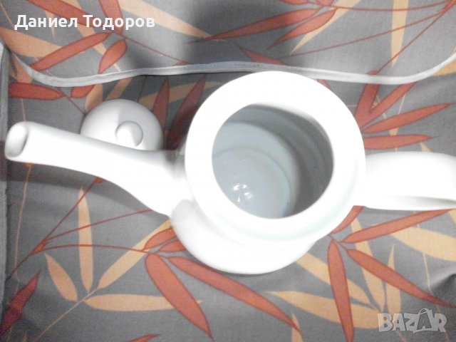 Стар Български Порцеланов Чайник, Кана с  Позлата , с Налична маркировка, снимка 7 - Сервизи - 38987931
