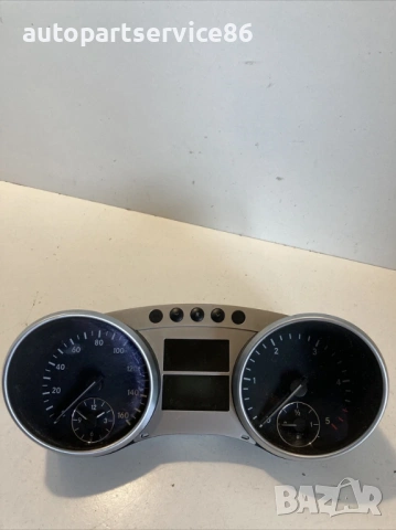 Скоростомер/инструментален панел за Mercedes ML W164 420 CDI (2007) A2514402111