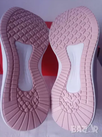 Оригинални маратонки Puma Rose Quartz номер 38, снимка 2 - Маратонки - 50165132