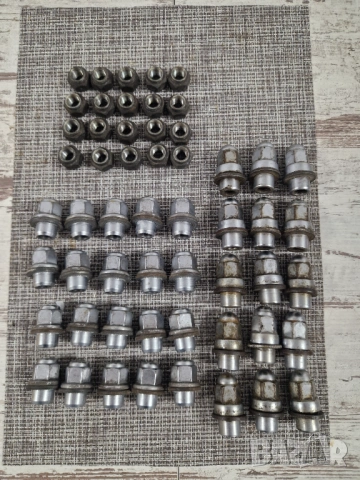 Гайки за Тойота 