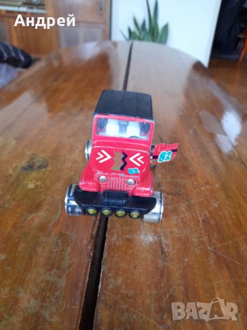 Количка Maisto #2, снимка 2 - Колекции - 38640072