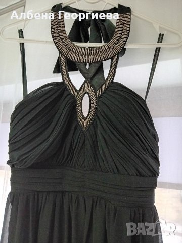 черна дълга рокла