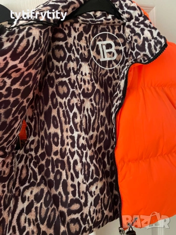 Balmain грейка с две лица, снимка 2 - Елеци - 53283228