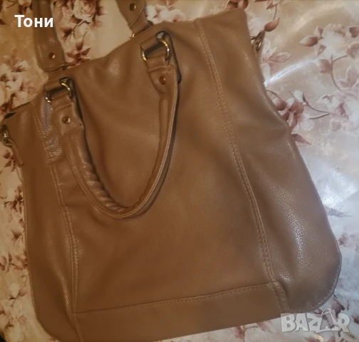 Нова Кожена Дамска Чанта 