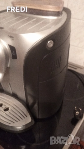 Кафеавтомат Saeco Odea Go използван, снимка 3 - Кафемашини - 52923691