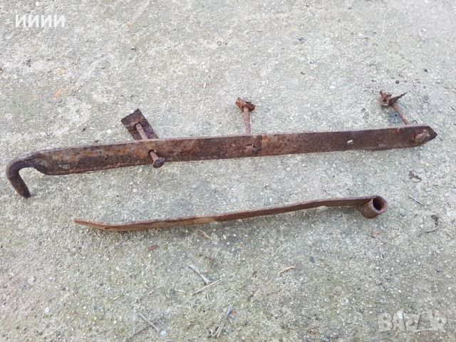 Кована панта за врата порта