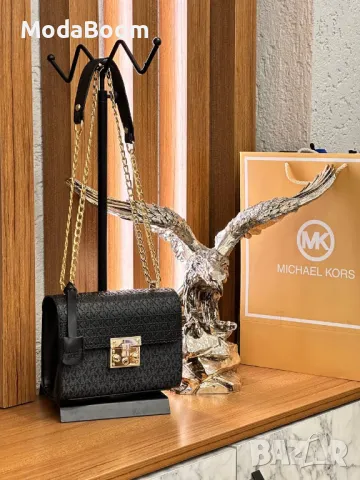 Michael Kors дамски чанти Различни цветове , снимка 7 - Чанти - 48937596
