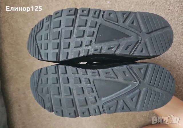 Маратонки Nike Air Max Command Triple Black, снимка 4 - Маратонки - 56254831