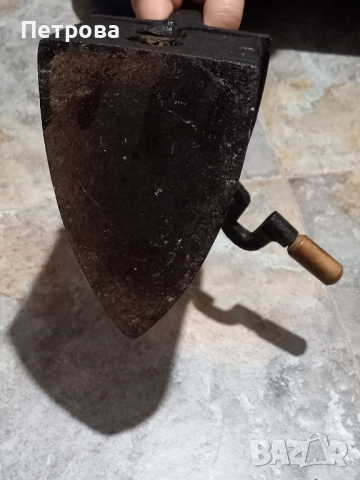 Стара ютия с комин, снимка 11 - Антикварни и старинни предмети - 52617759