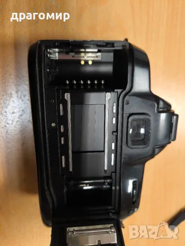 Nikon F70, снимка 6 - Фотоапарати - 48207562