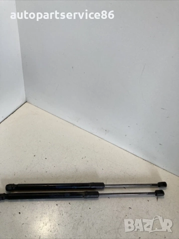 Газови амортисьори за KIA Venga 1.4 CRDi (2012) 81780-1P000