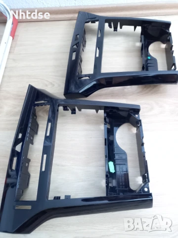 2бр.Конзоли за Астра Н Черен пиано лак, снимка 2 - Части - 51285017