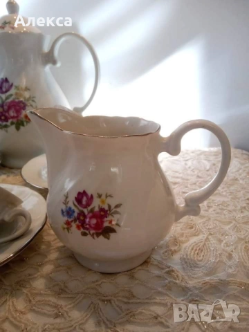 Сервиз за чай , снимка 2 - Сервизи - 52774943