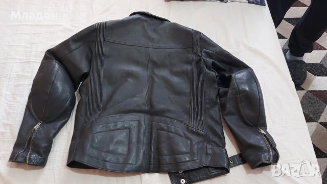 Мото яке естествена кожа М размер, снимка 2 - Якета - 44751616