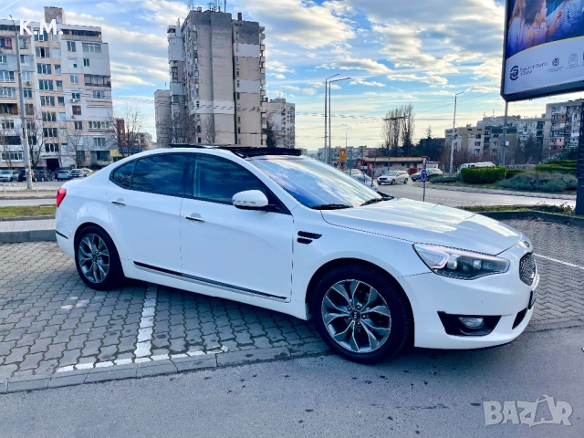 Kia K7 3.0 LPG Prestige Panorama/Carplay/TV/Shadowline