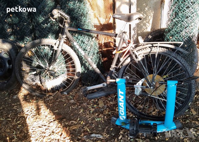 Шосеен велосипед колело и стойка за тренировка, снимка 1