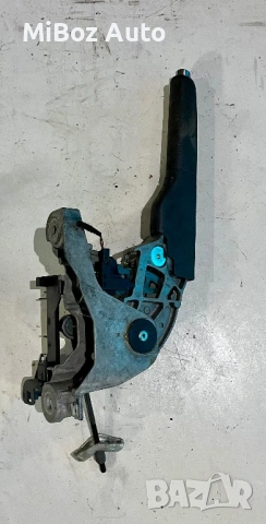 Ръчна спирачка Фолксваген Голф 5 6 VW Golf