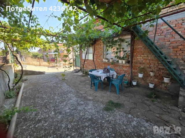 Продавам двуетажна къща в с. Пещерско, област Бургас. БЕЗ ПОСРЕДНИК!, снимка 16 - Къщи - 51226668